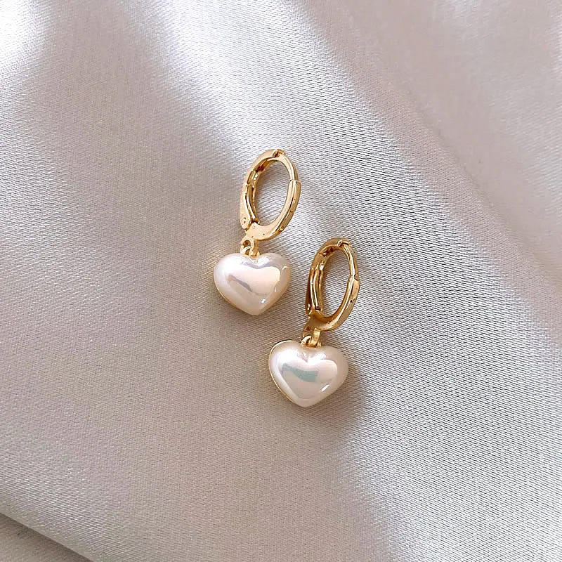Classic Pearl Heart Pendant Earrings