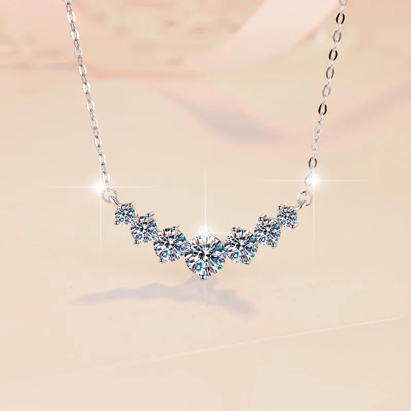U-Smile Moissanite Necklace D VVS1