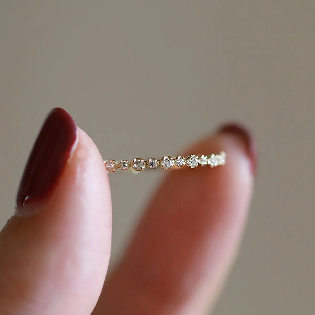 Jkeli 925 Sterling Silver Love Heart Pendant Necklace