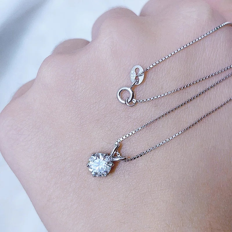 Necklace with 1-carat moissanite solitaire – Pendant in 925 sterling silver