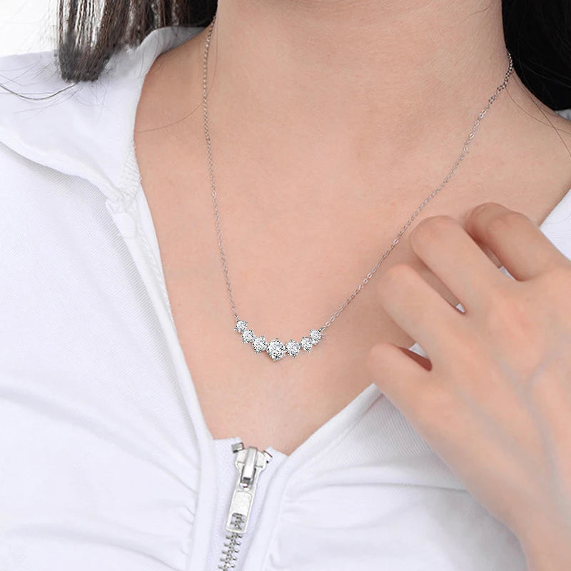 U-Smile Moissanite Necklace D VVS1