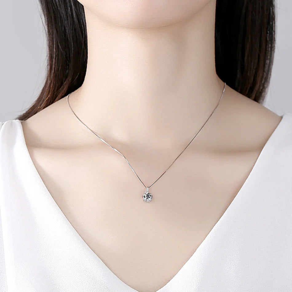 ButterflyKiss Moissanite Necklace 1CT
